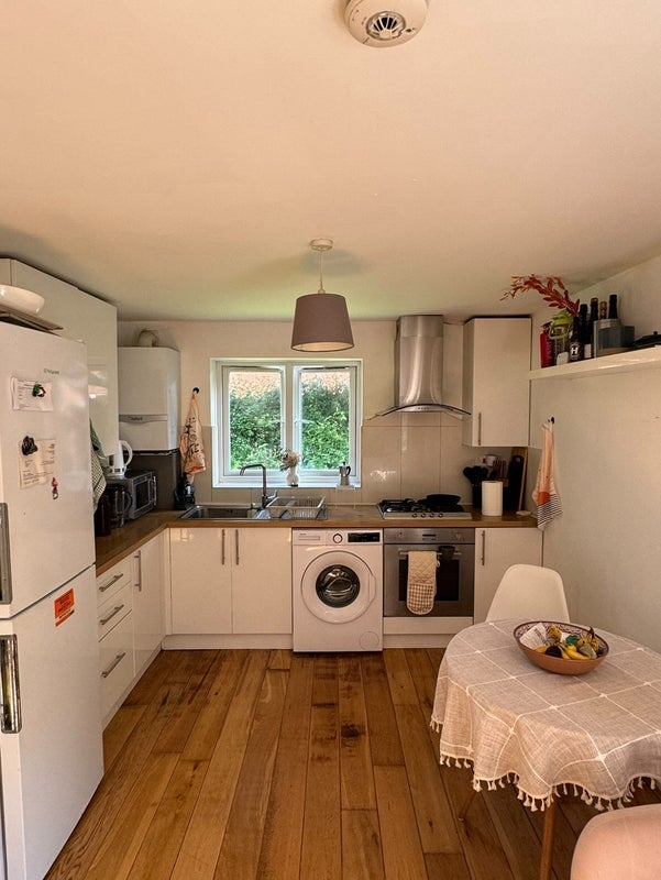 Room Clark Street in Greater London