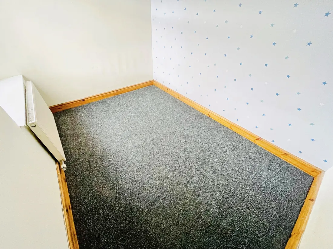 Flat Duke Street in Abertillery