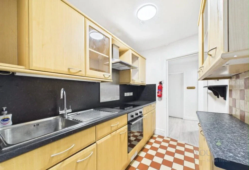 Flat Vernon Terrace in Northampton