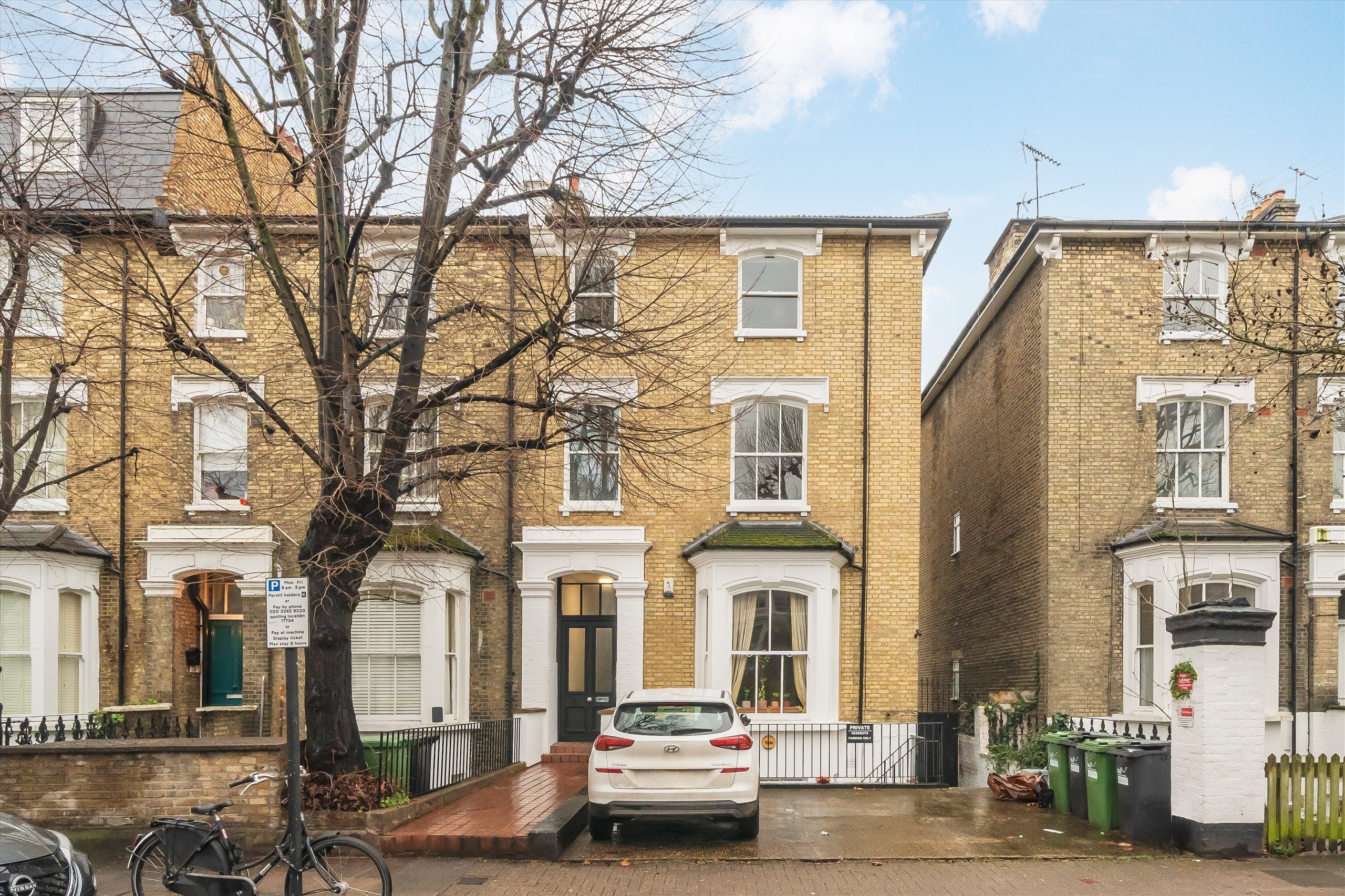 Flat Hammersmith Grove in Greater London