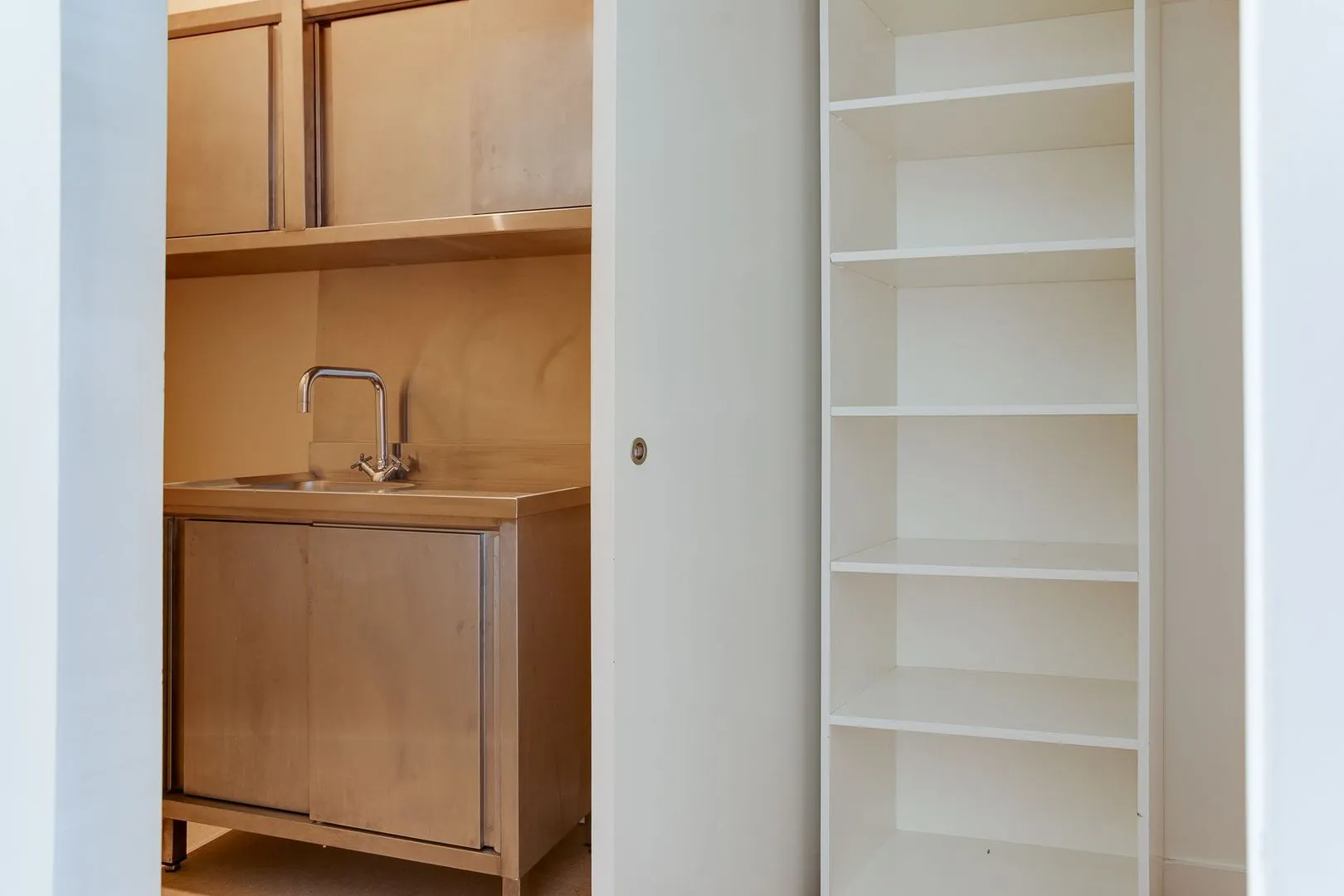 Appartement te koop: Revaleiland 73, Amsterdam