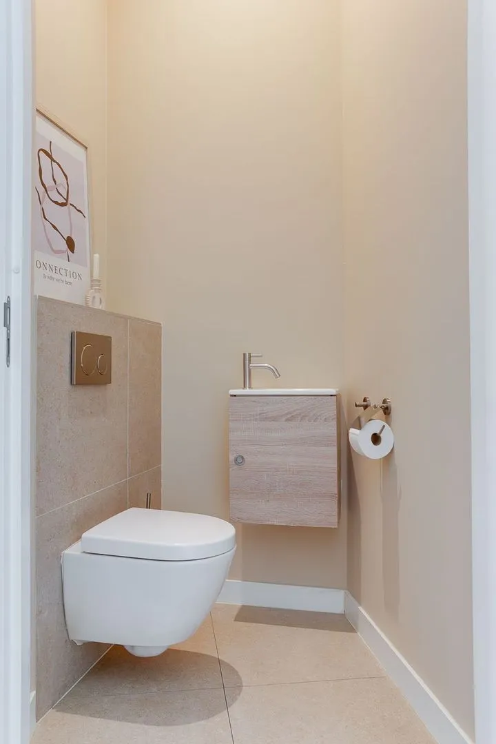 Appartement te koop: Revaleiland 73, Amsterdam