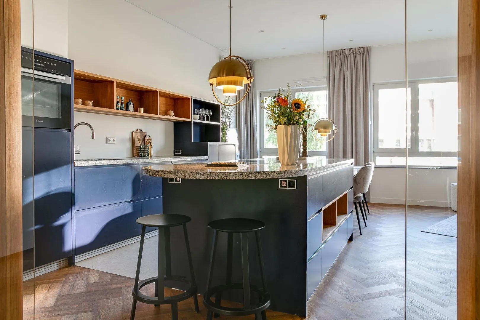 Appartement te koop: Revaleiland 73, Amsterdam