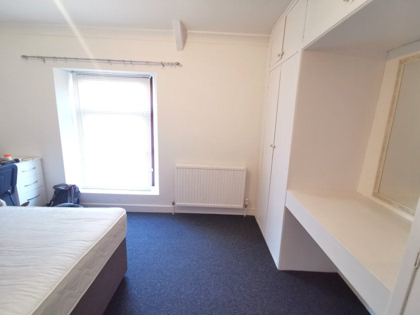 Flat Miers Street in Swansea