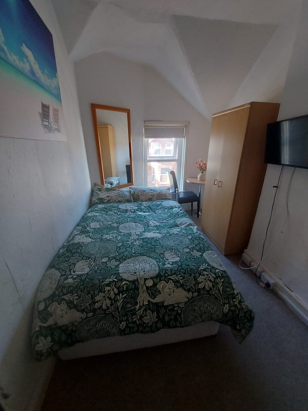Room Saint Michael's Road in Bournemouth
