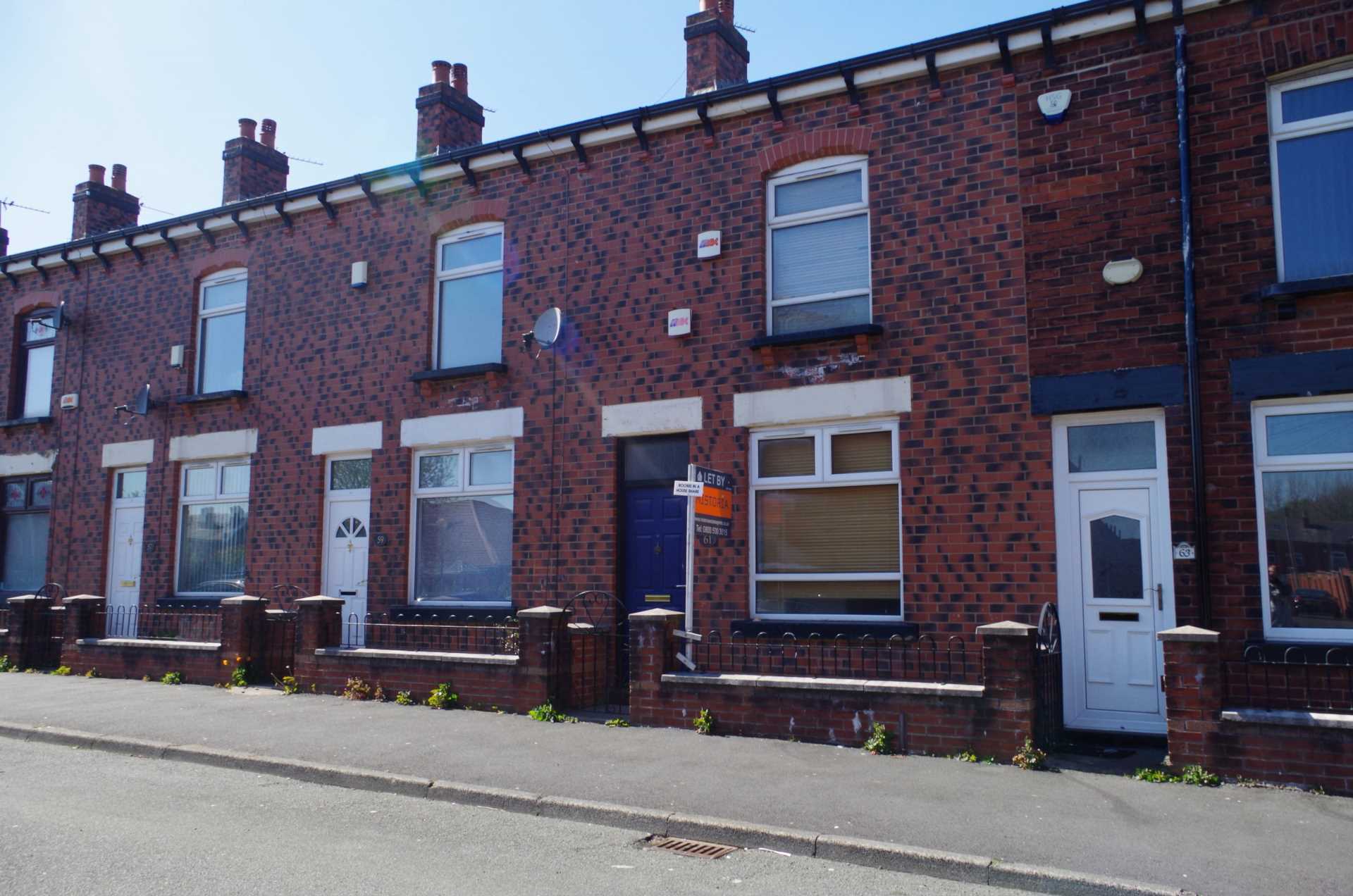 Flat Rawson Road in Bolton