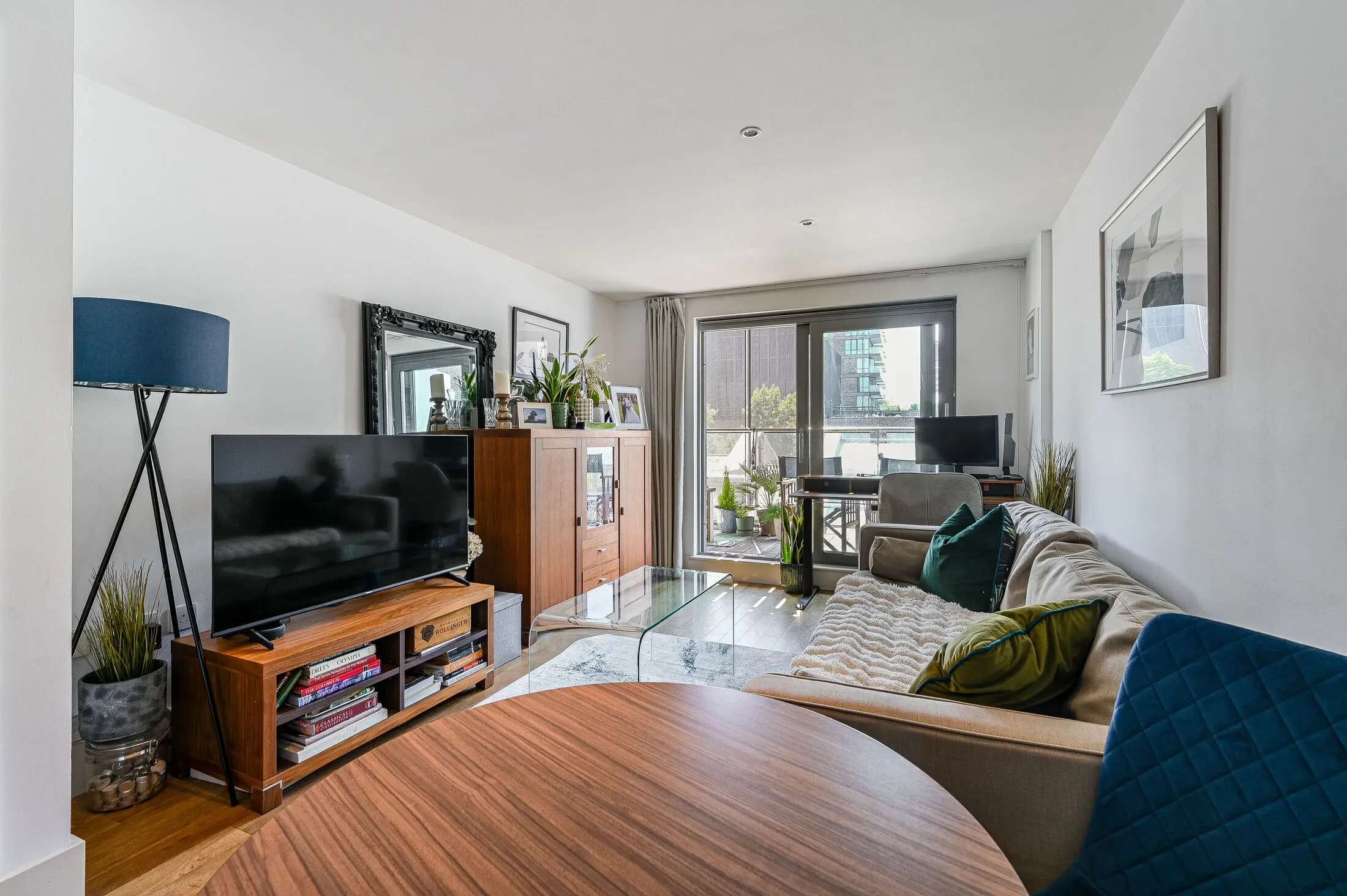 Flat Royal Carriage Mews in Greater London