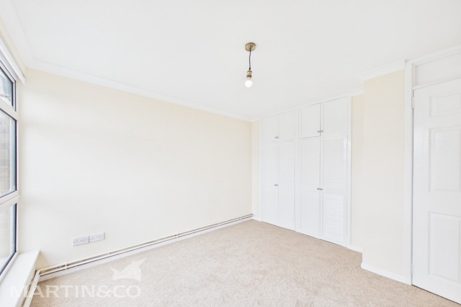 Flat Scotts Way in Tunbridge Wells