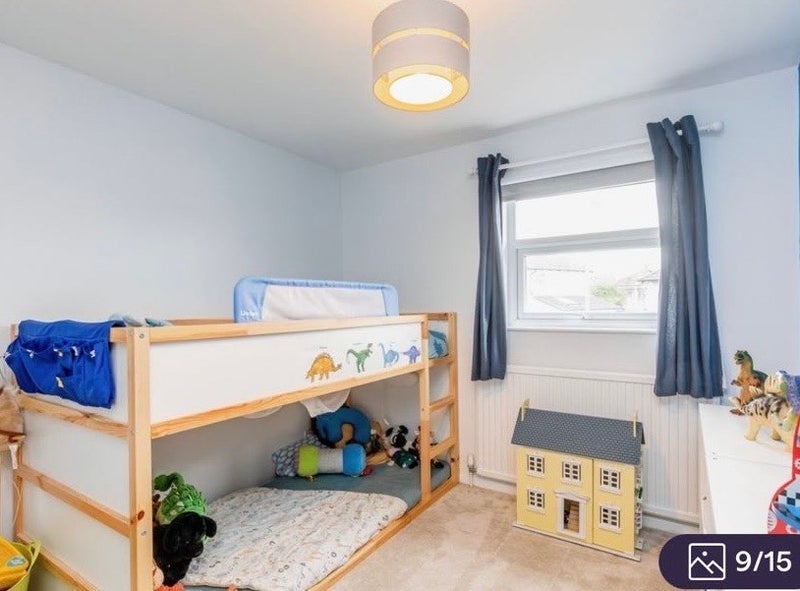 Room Chakeshill Drive in Bristol