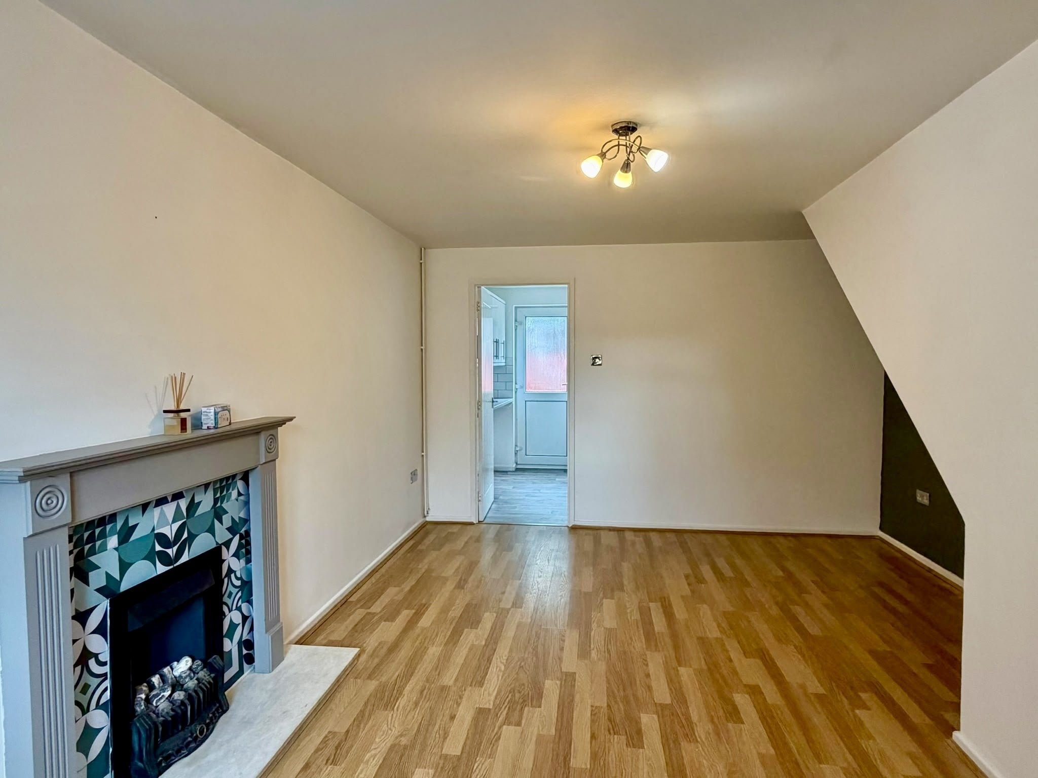 House Sandpiper Close in Worcester