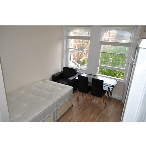 Room Matheson Road in Greater London