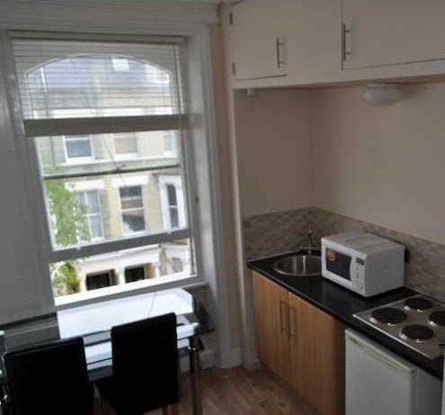 Room Matheson Road in Greater London