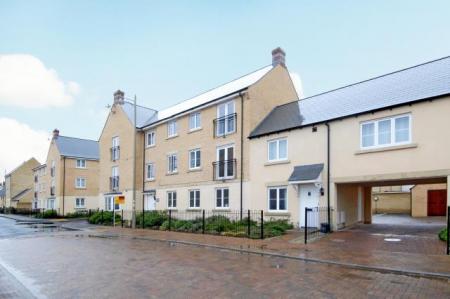 Flat Sorrel Way in West Oxfordshire