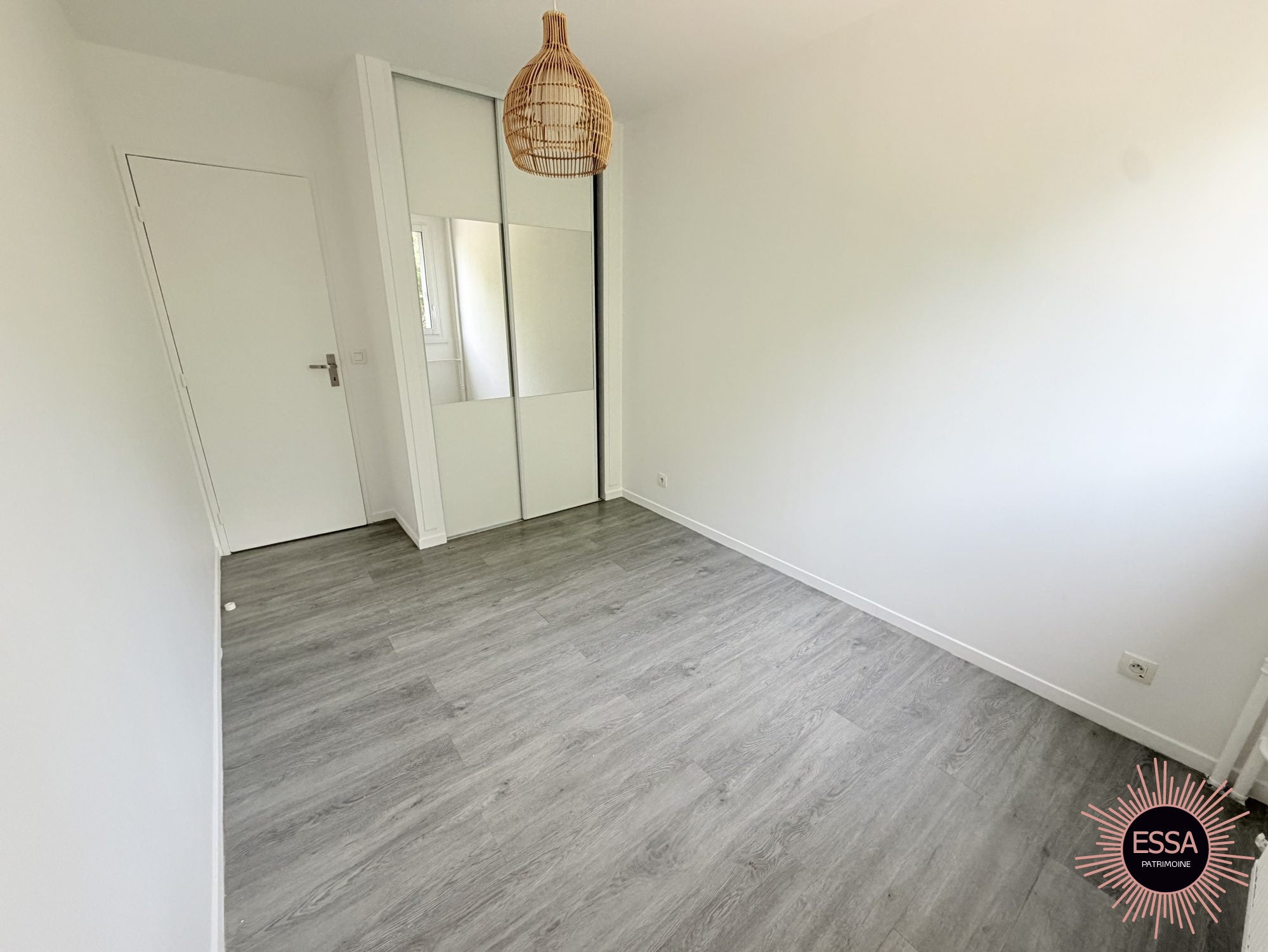 Appartement Allée des Acacias à Sèvres