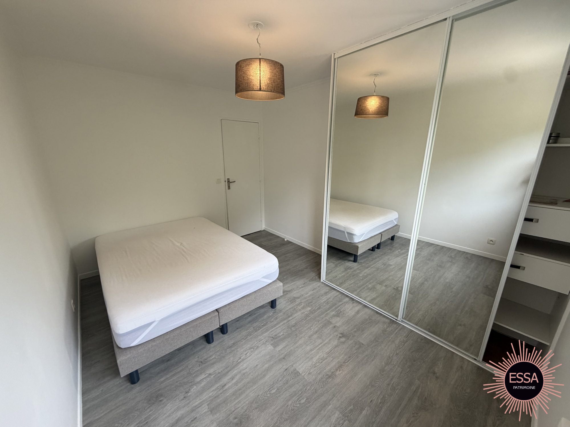 Appartement Allée des Acacias à Sèvres