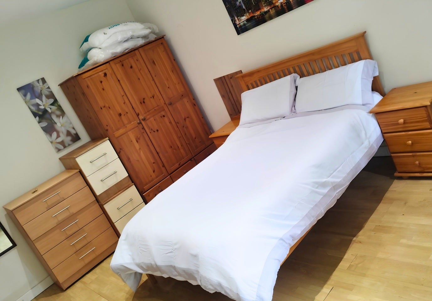 Room Leigham Court Road in Greater London