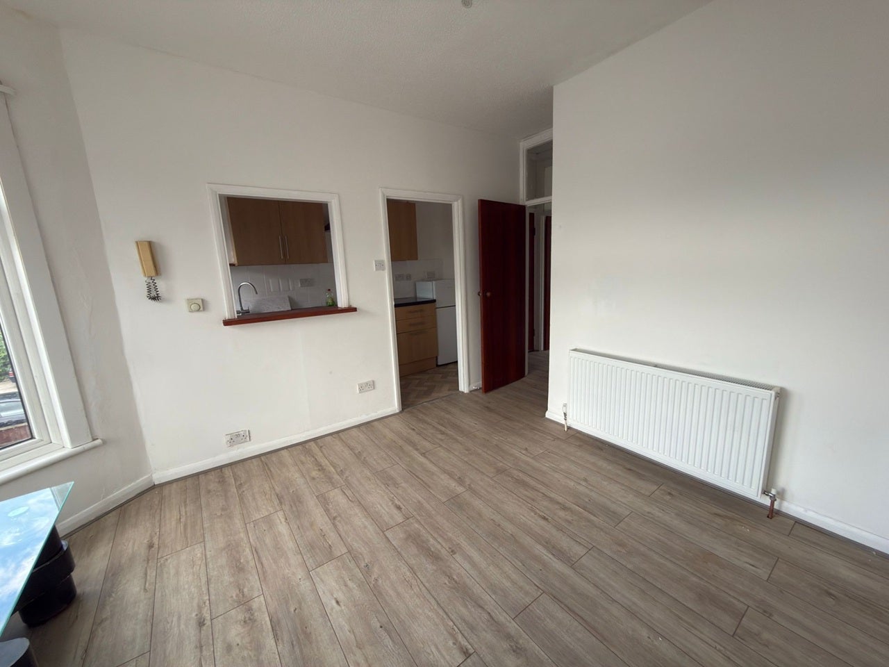 Flat Mansfield Road in Greater London