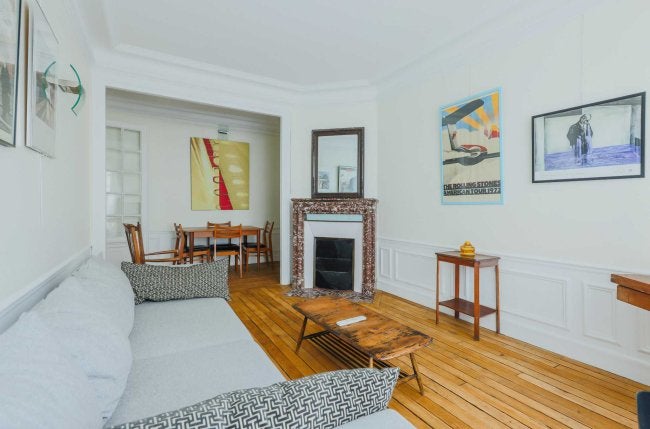 Flat Rue des Filles du Calvaire in Paris