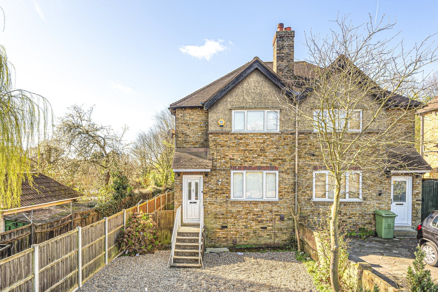 House Mottingham Lane in Greater London