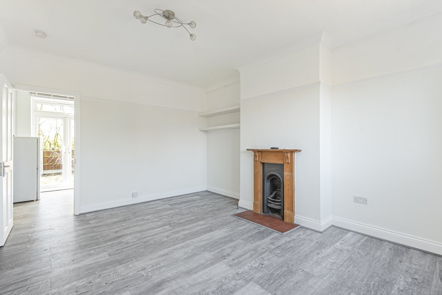 House Mottingham Lane in Greater London