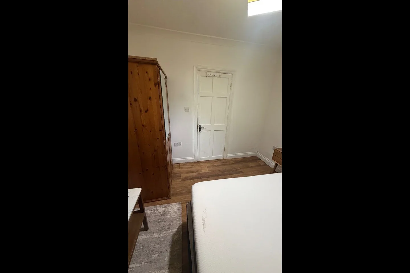 Room Seymour Road in Slough