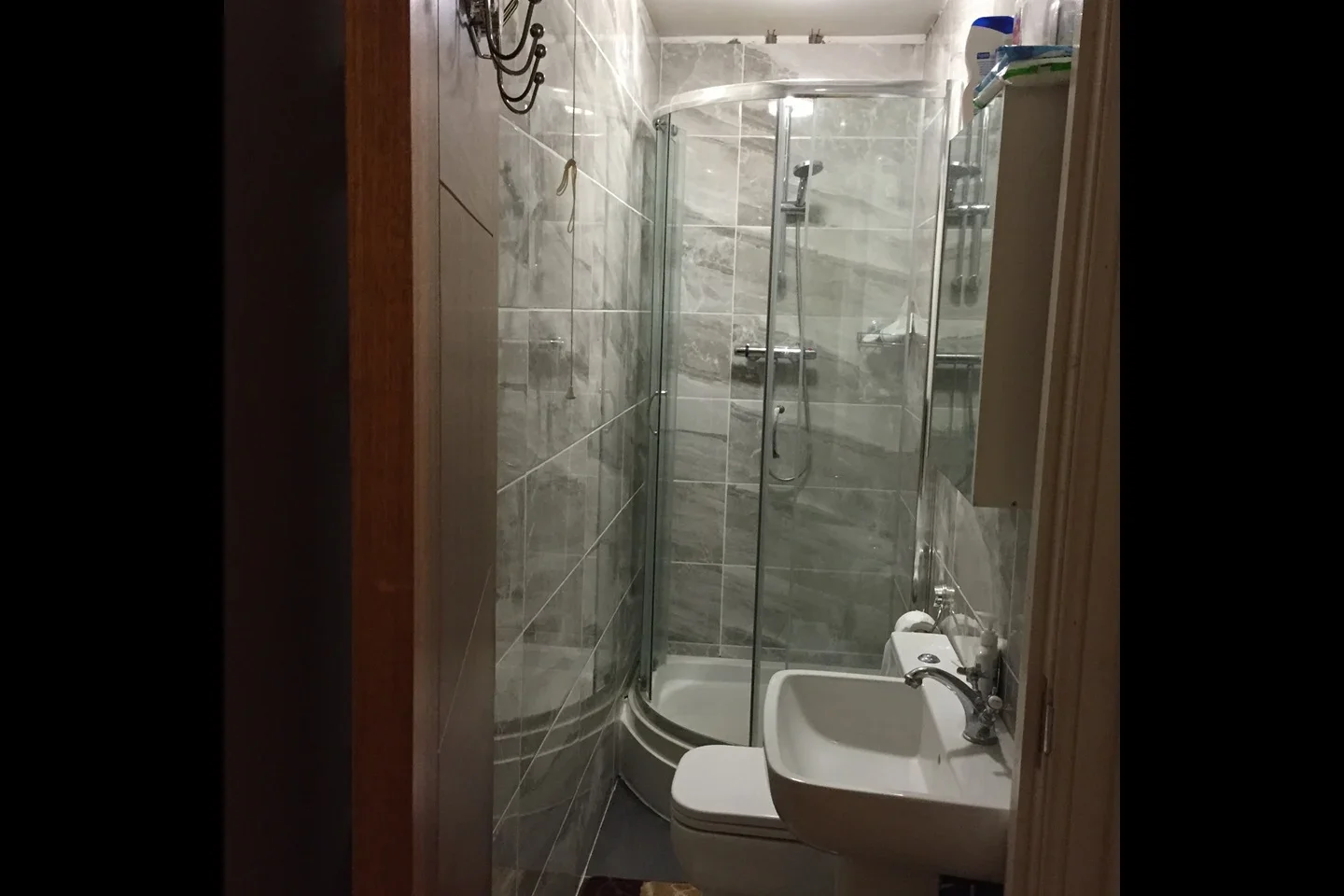 Room Seymour Road in Slough
