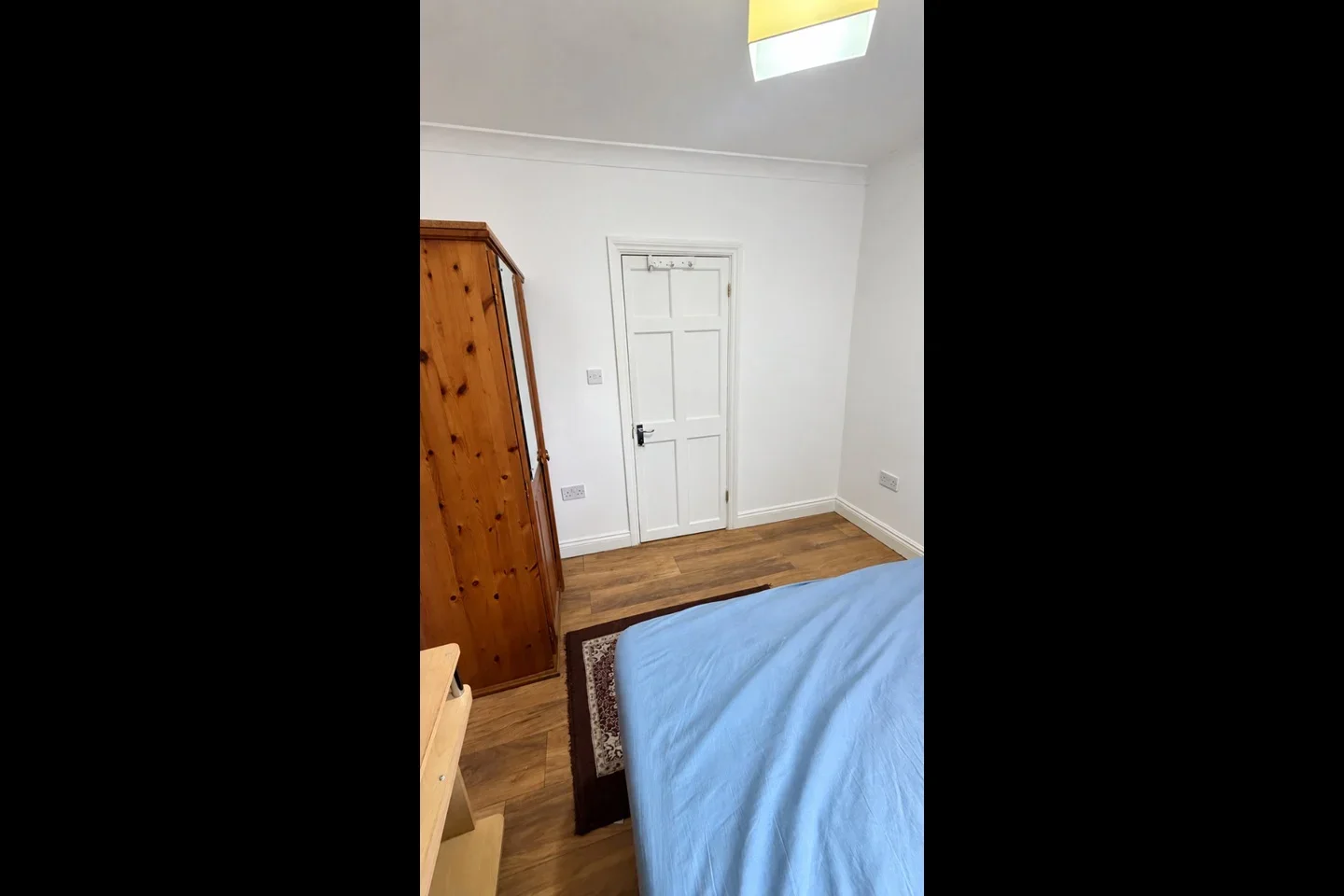 Room Seymour Road in Slough