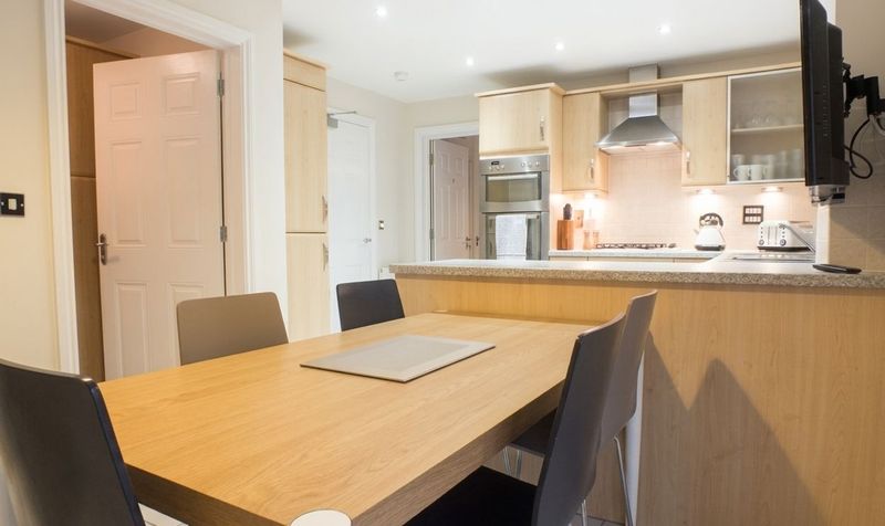 Room Pascal Crescent in Shinfield