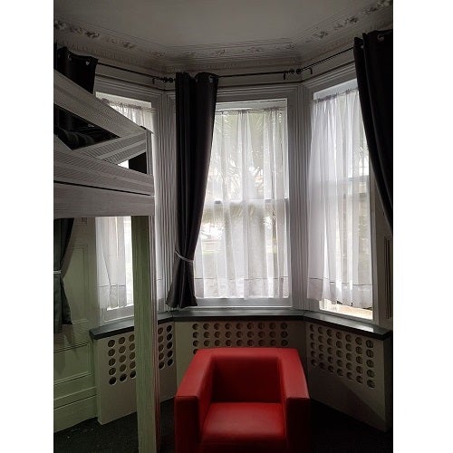 Room Stockwell Road in Greater London