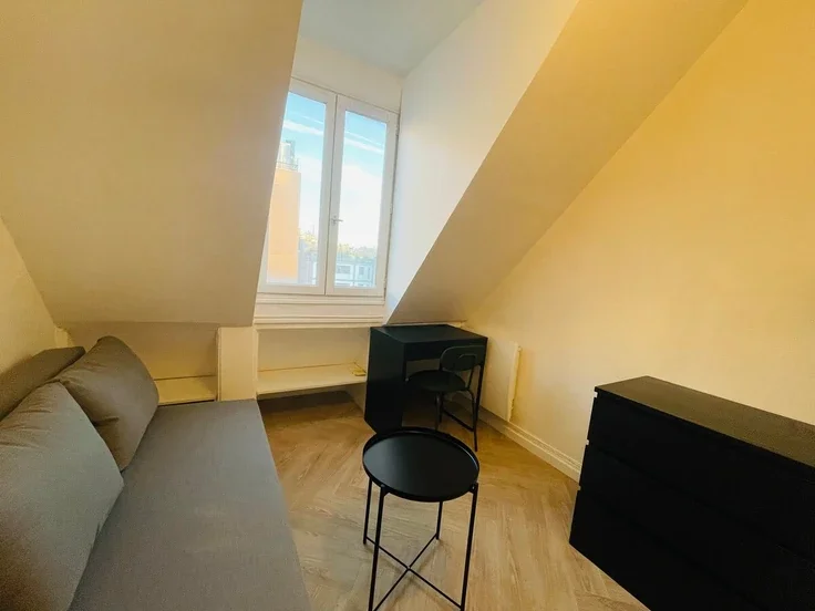 Flat Rue Ernest Roche in Paris