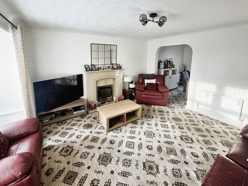 House Gilleney Grove in Whiston