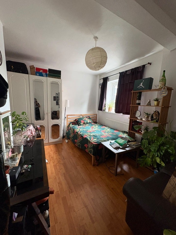 Room Clunbury Street in Greater London