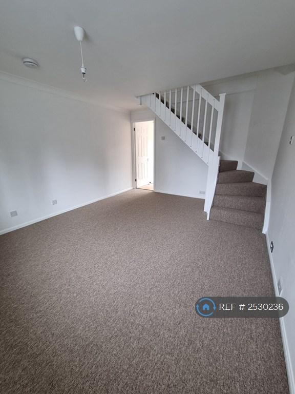 House Vokes Close in Southampton