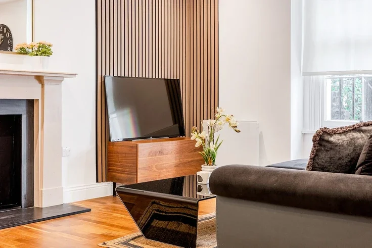 Flat Devonshire Terrace in City of Westminster