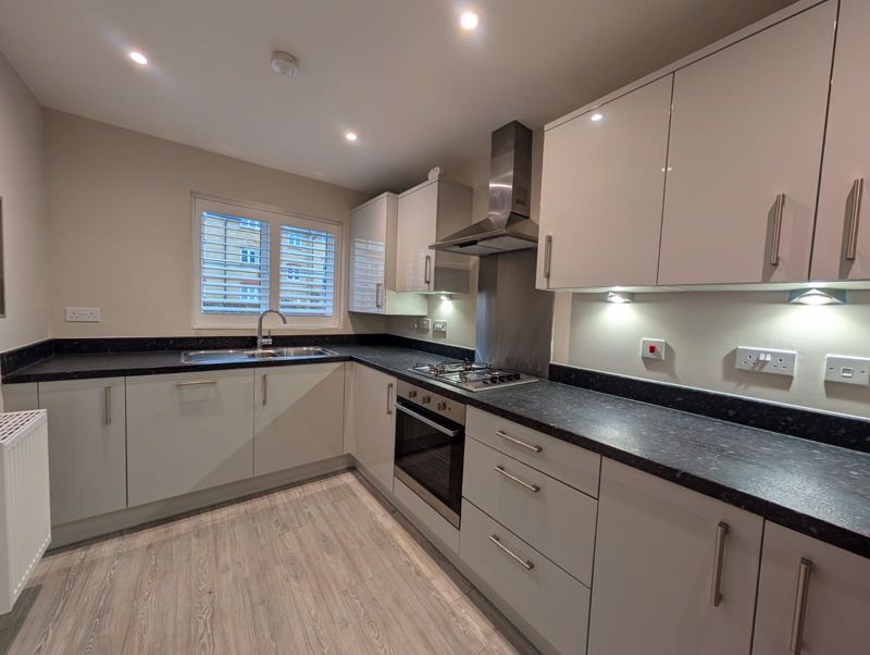 House Longacres Way in Chichester