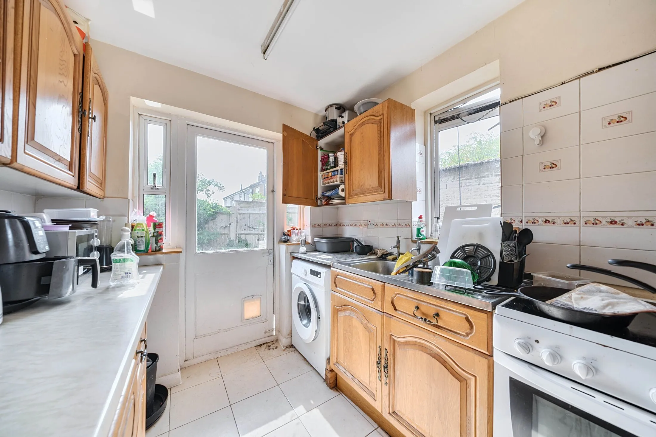 House Ash Grove in Greater London