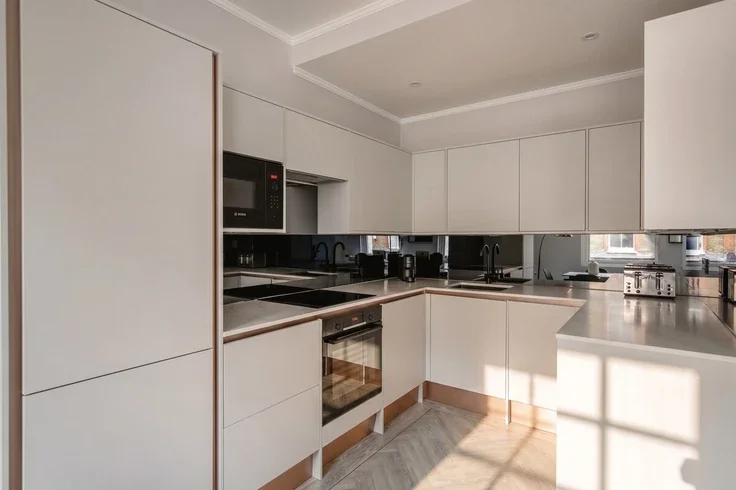 Flat Great Titchfield Street in City of Westminster