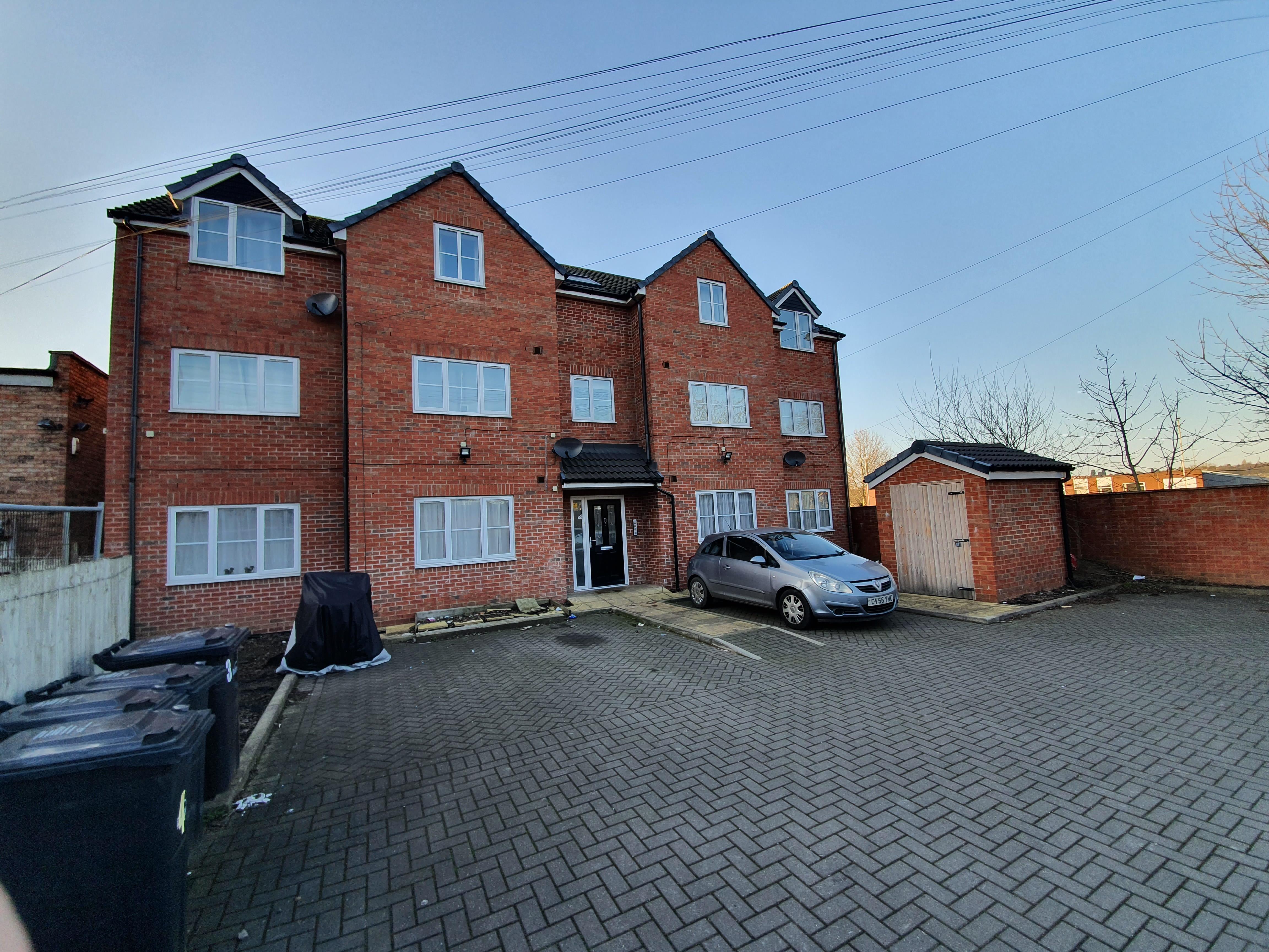Flat Lye By-Pass in Brierley Hill