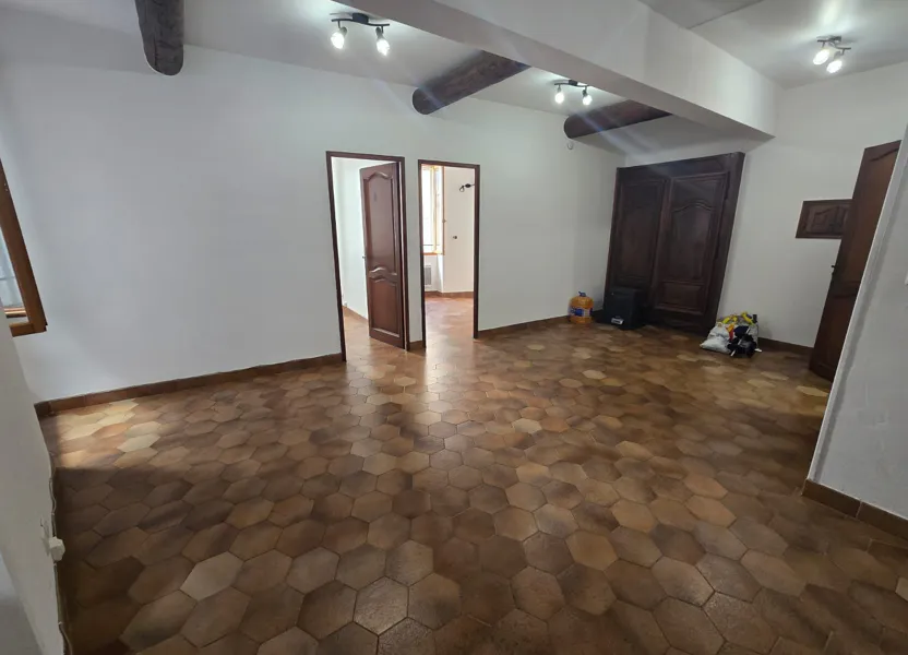 Appartement Rue Hoche à Cadenet