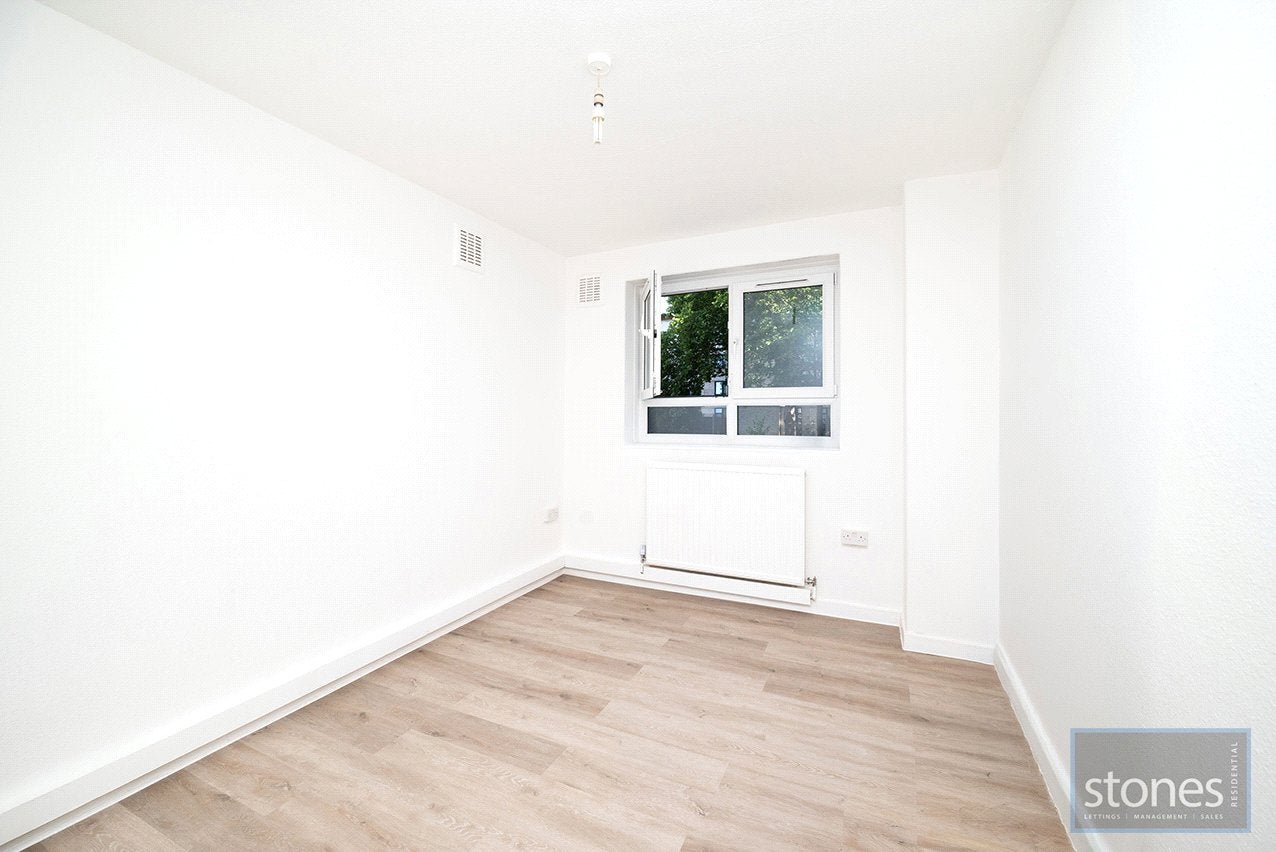 Flat Parkhill Road in Greater London