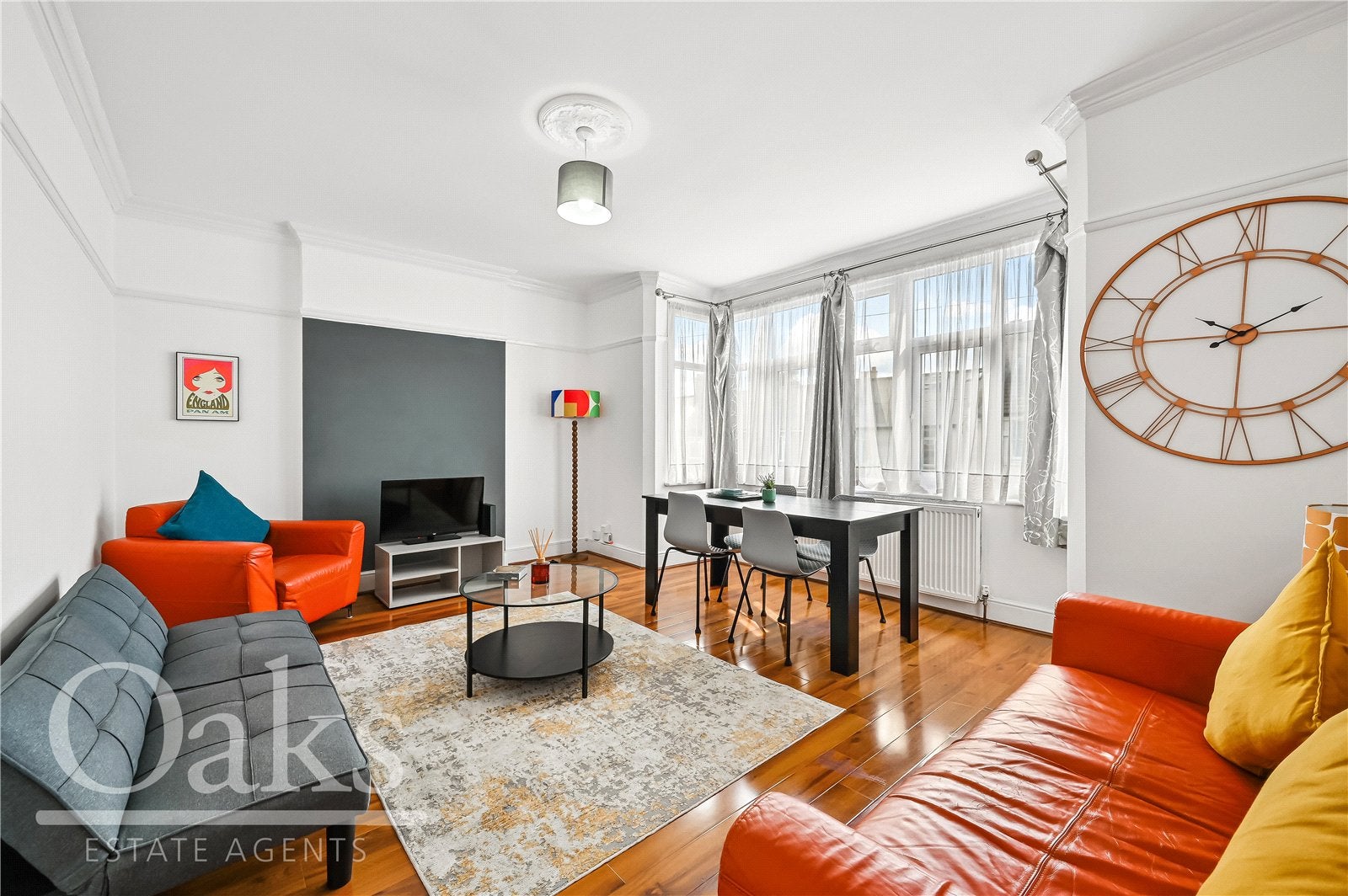 Flat Albert Road in Greater London
