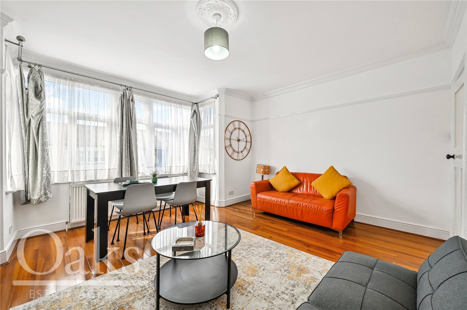 Flat Albert Road in Greater London