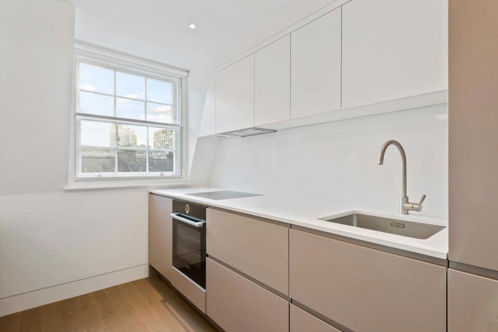 Flat South Eaton Place in City of Westminster