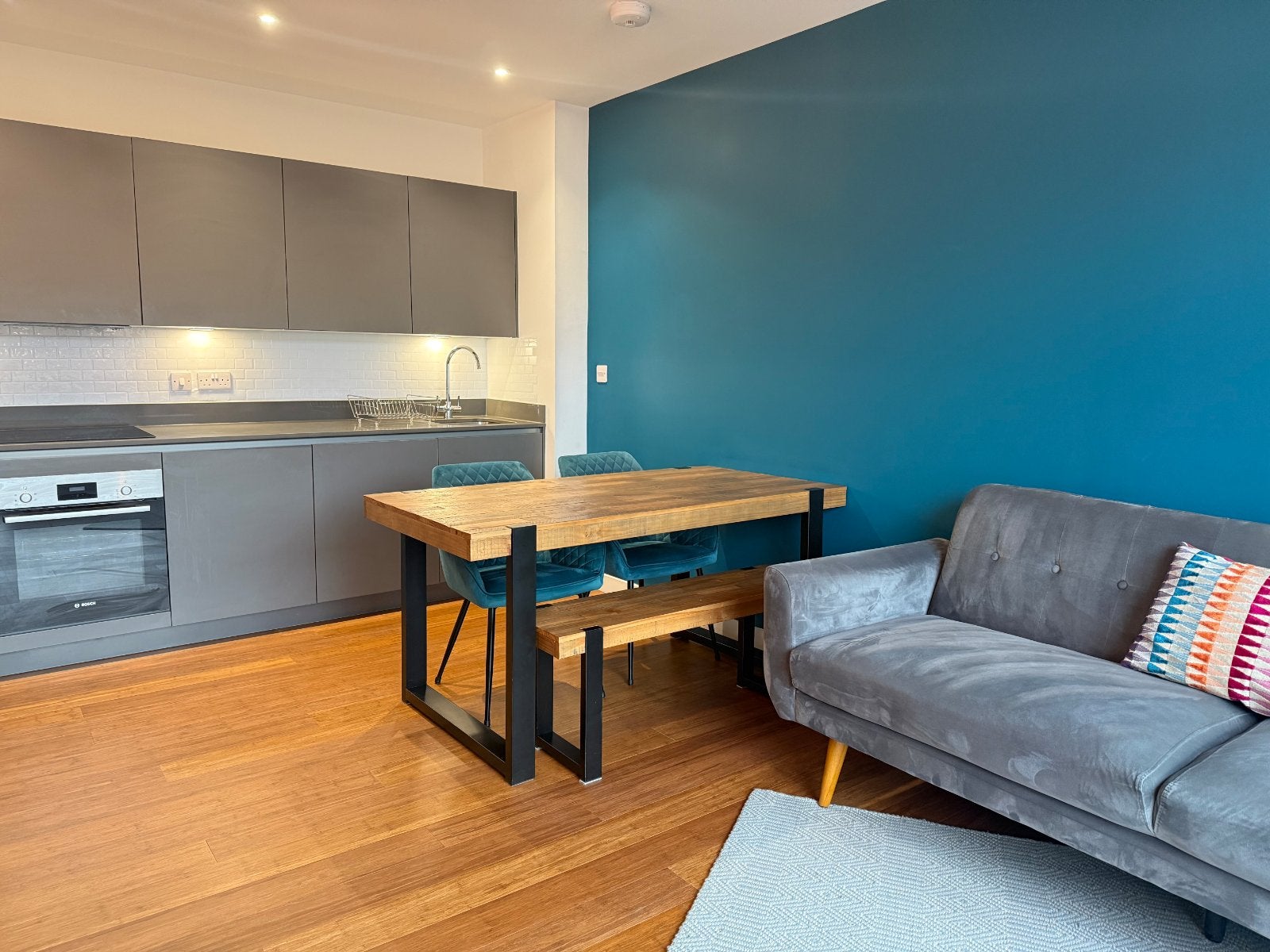Flat Little Kelham Street in Sheffield