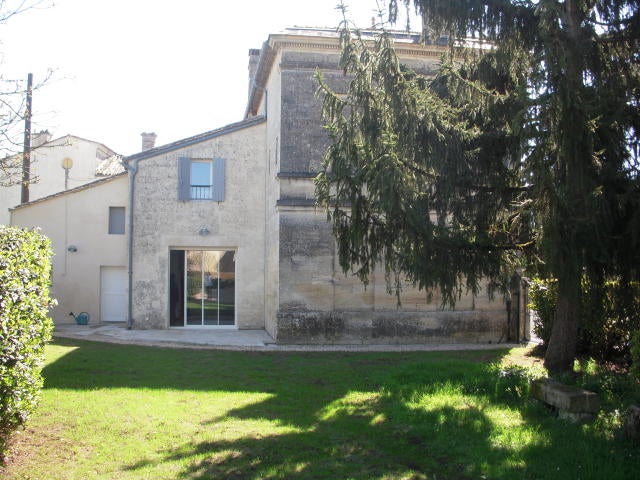 House Rue de l'Église Saint-Pierre in Val de Virvée