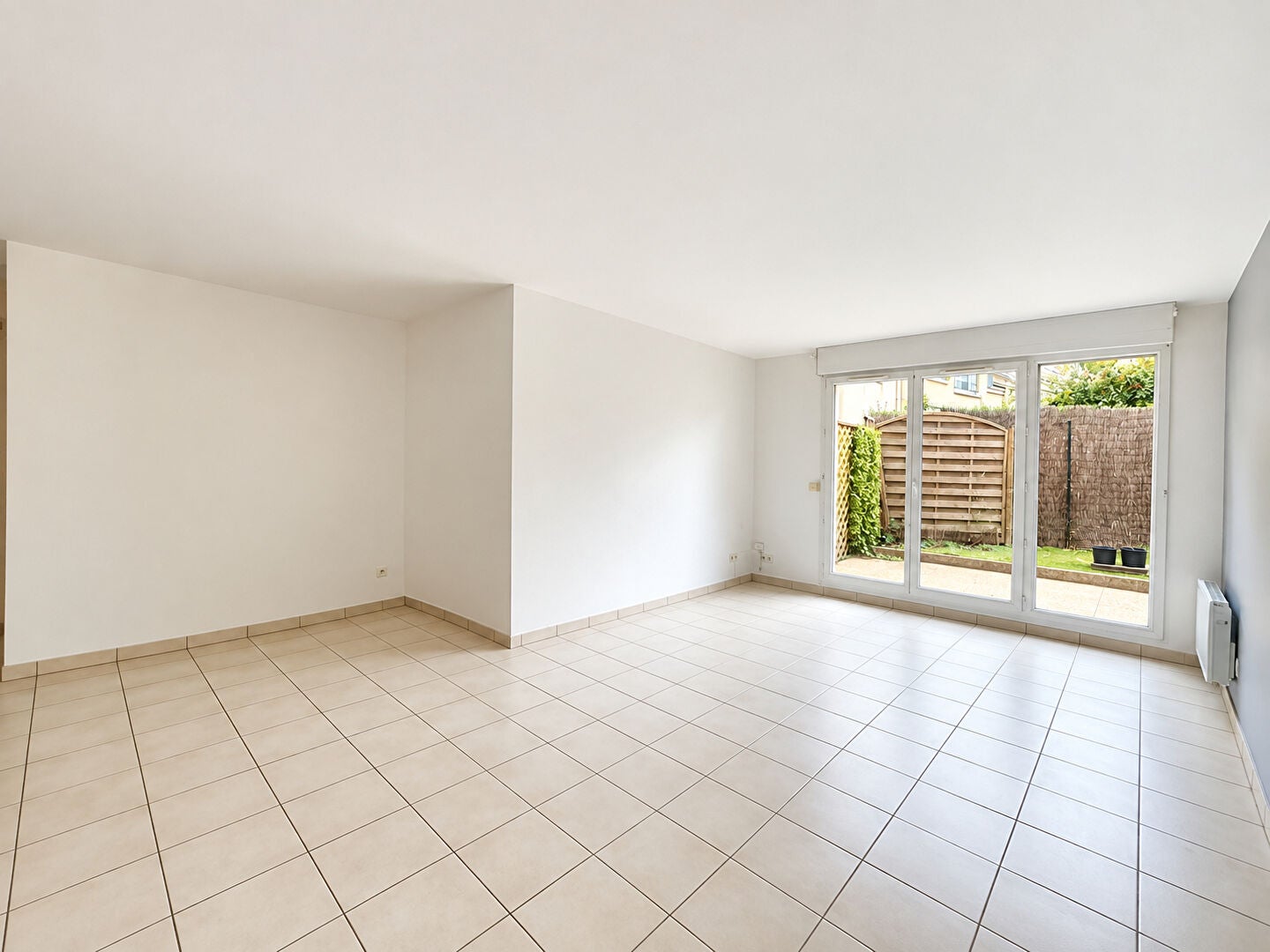 Flat Rue Henri Richaume in Montesson