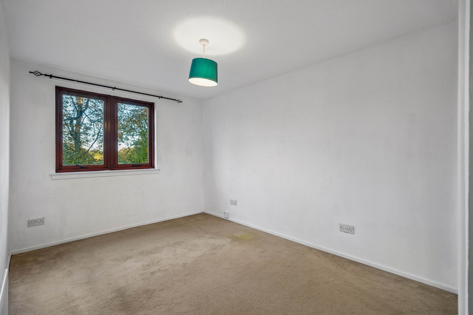 Flat Clyde Street in Falkirk
