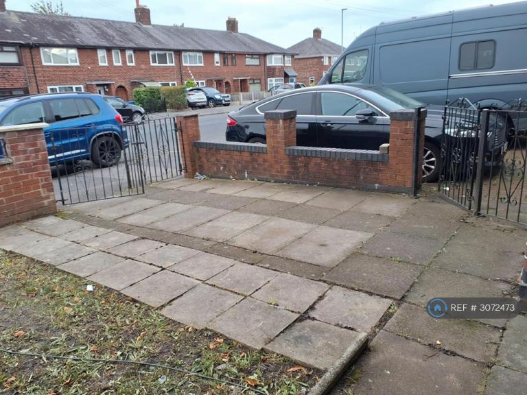 House Longshaw Street in Warrington
