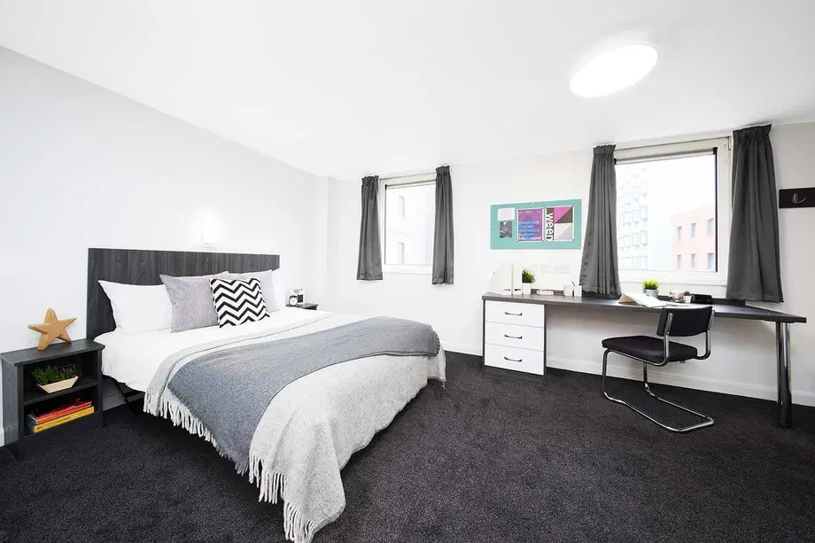 Room Marlborough Street in Leeds
