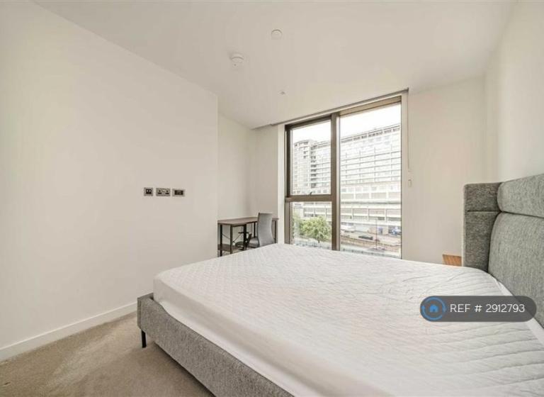 Flat Newcastle Place in City of Westminster